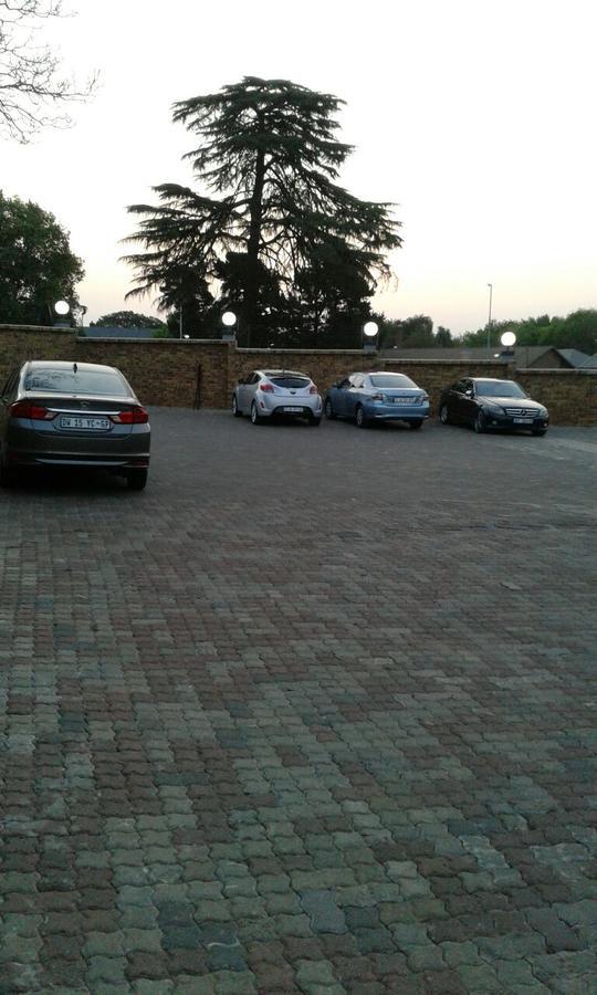 Central Lodge Hotels Johannesburg Kültér fotó